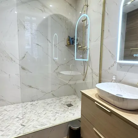 Elegant 2-bedroom In Saint-germain-des-pres Appartement *